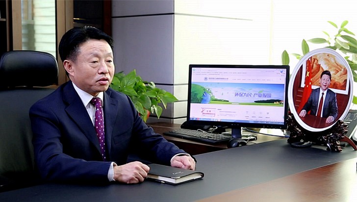 1528247472243782ZAXv.jpg 陜西省人大常委會(huì)環(huán)資工委副主任、陜西環(huán)保集團(tuán)董事長(zhǎng)、黨委書記 熊良虎.jpg