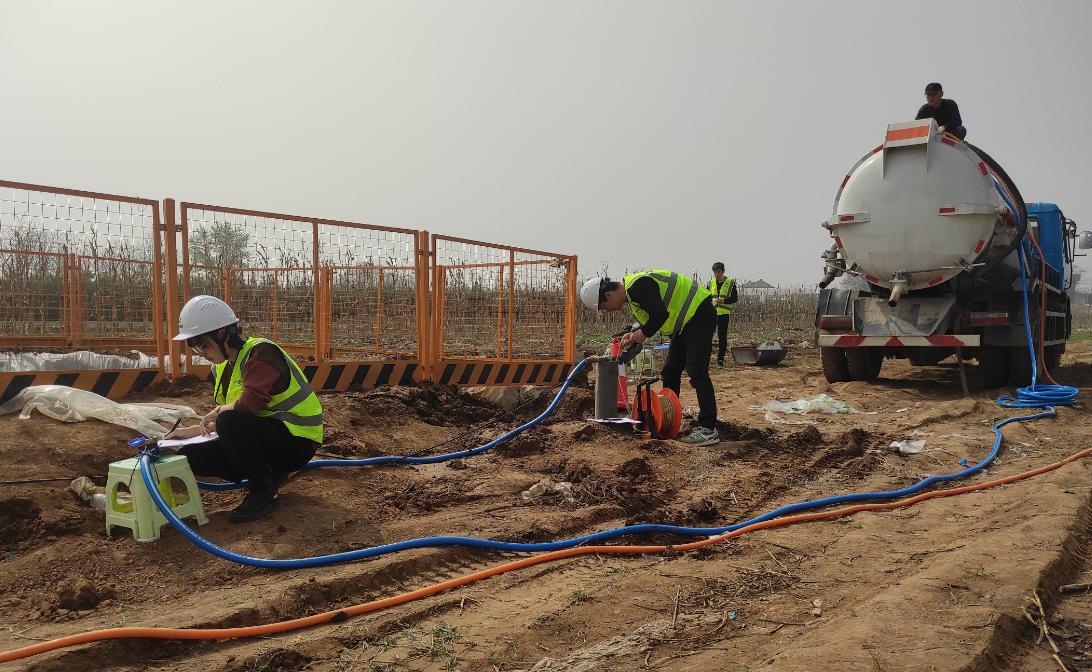 1668563467723727vfzV.jpg 采用抽水試驗計算含水層滲透系(2020年拍攝于陜西省西安市臨潼區).jpg