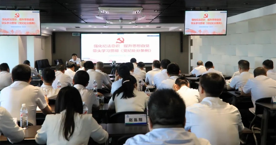 1716775801913354fHDC.jpg 640.webp.jpg